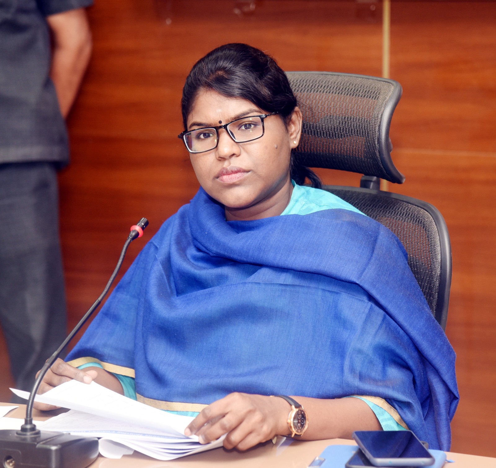 vetriselvi ias